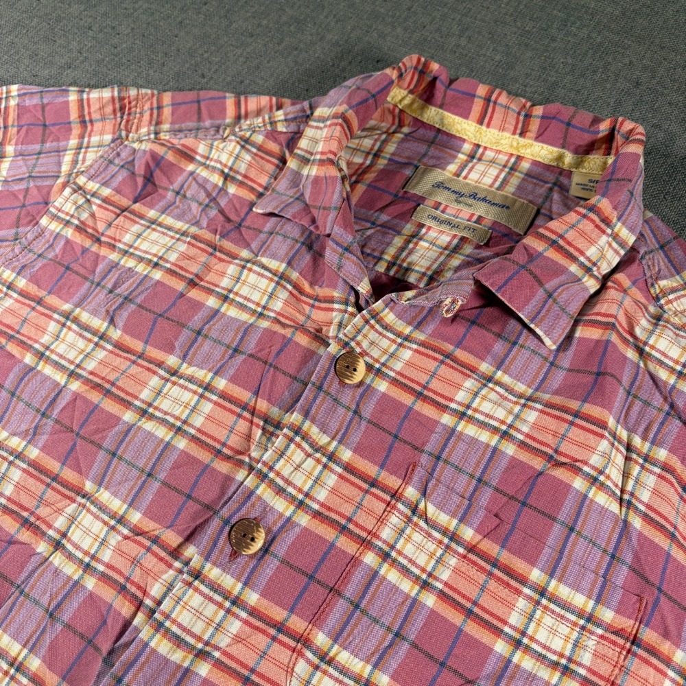 Tommy Bahama Button Down Camp Shirt Mens Small Pink Plaid Silk Original Fit